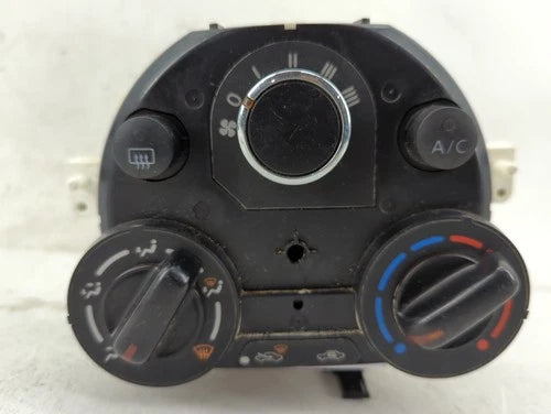 Nissan Versa HVAC Climate Control Temperature (2015–2018) – Genuine OEM
