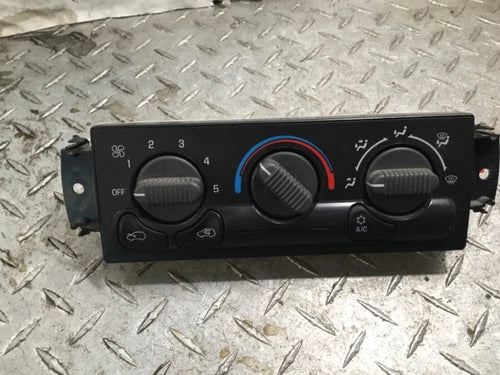 00 2001 2002 Chevy Suburban Tahoe Silverado GMC Yukon Climate Control – HVAC Replacement Part