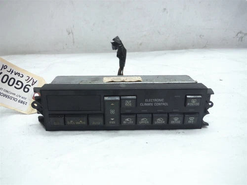 Oldsmobile Trofeo Toronado A/C Climate Control Switches (1989) – Genuine OEM