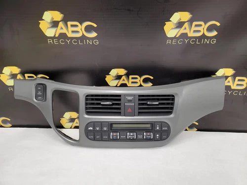 Honda Odyssey Front Climate Control (2005–2007) – Genuine OEM