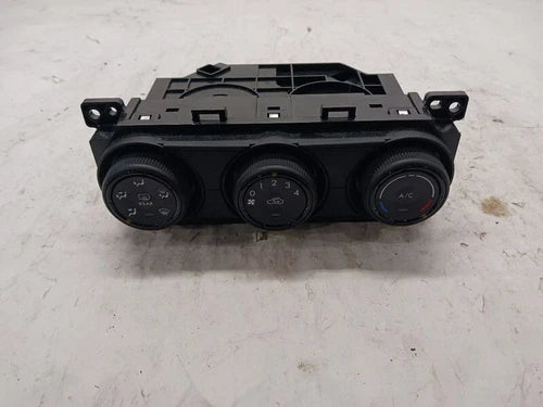 Subaru Impreza Manual 2.0L A/C Climate Heater Temperature Control (2012–2014) – Genuine OEM