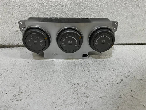 Subaru Impreza Outback AUTO climate A/C HVAC heat temp control (2004–2006) – Genuine OEM