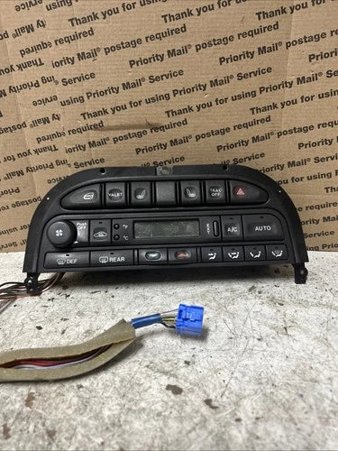Jaguar XJ8 Heater A/C Climate Control Switch (1998–2003) – Genuine OEM