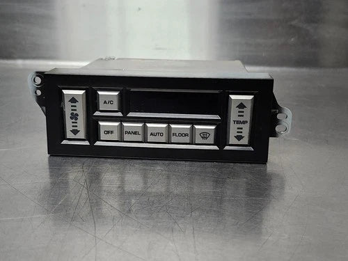 Chrysler New Yorker Dash Automatic A/C Temperature Control (1988–1989) – Genuine OEM