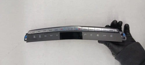 19-'23 Cadillac XT4 temperature control panel – Genuine OEM