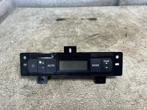 Infiniti QX80 Rear Automatic Temperature Controller (2021) – Genuine OEM