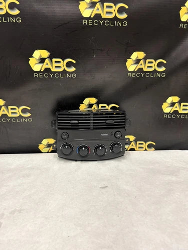 Toyota Sienna Front Climate Control Assembly (2004) – Genuine OEM