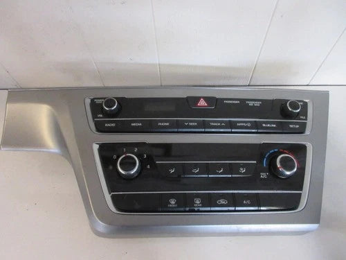 Hyundai Sonata Heat A/C Temperature Control Unit (2015–2017) – Genuine OEM