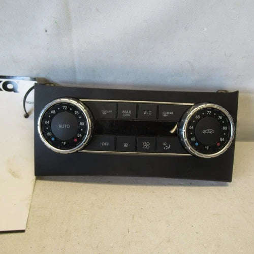 Mercedes-Benz C-Class HVAC Climate Control Unit (2012) – Genuine OEM
