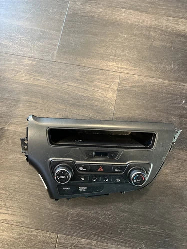 Kia Optima Climate Control Panel P/N: 84730-2T400MB2 (2011–2013) – Genuine OEM