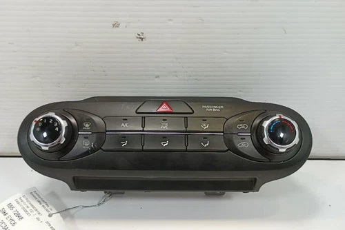 Kia Sorento HVAC Climate Control Unit Assembly (2016) – Genuine OEM