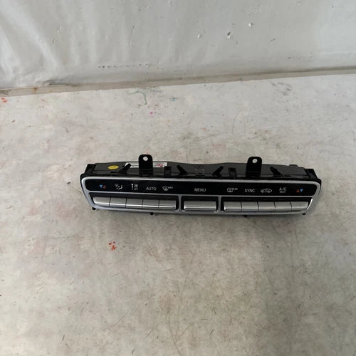 Mercedes C300 HVAC Climate Control (2017) – Genuine OEM