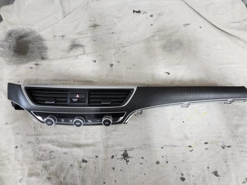 Honda Accord Temperature Control W/BEZEL Us Market Heated Seats (2018–2022) – Genuine OEM