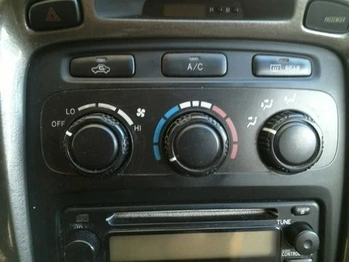 Toyota Highlander HVAC Climate Control Panel Manual (2001–2003) – Genuine OEM