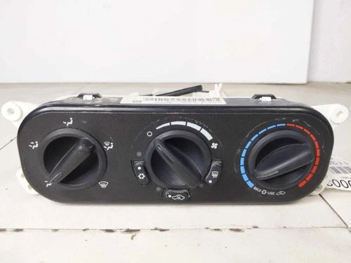 Jeep Wrangler Manual HVAC Climate Control (2007–2010) – Genuine OEM