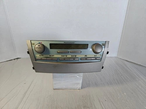 Toyota Camry HVAC Climate Control 55900-06172 (2007–2009) – Genuine OEM