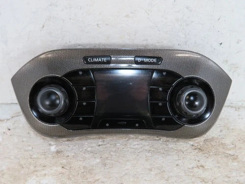 Nissan Juke Front Automatic HVAC Climate Control (2015–2017) – Genuine OEM