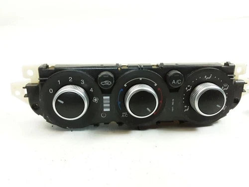 Ford Escape A/C Heater Manual Climate Control Temperature Unit (2013–2016) – Genuine OEM