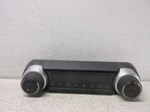 Toyota Rav4 Heat A/C Temperature Control Unit (2019–2024) – Genuine OEM