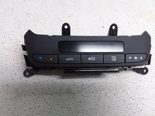 Honda PILOT Rear Automatic Temperature Controller (2023) – Genuine OEM