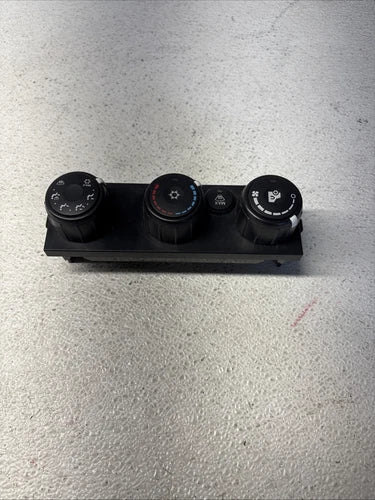 INTERNATIONAL LT HEATER & A/C Climate Control – Genuine OEM