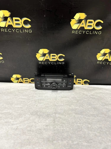 Chrysler Town & Country Front Climate Control Assembly (2011–2016) – Genuine OEM