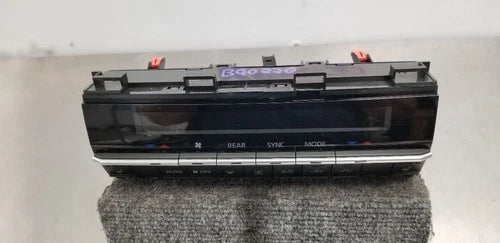 22 Toyota Sienna Woodland Awd 2.5L Climate Control Front – Genuine OEM