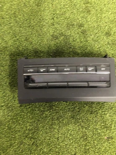 Temperature Control 207 Type Coupe E350 Front Fits 2010 Mercedes E-CLASS – Genuine OEM