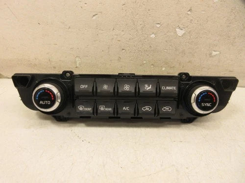 Kia Sportage Auto Dual HVAC Climate Control (2020–2021) – Genuine OEM