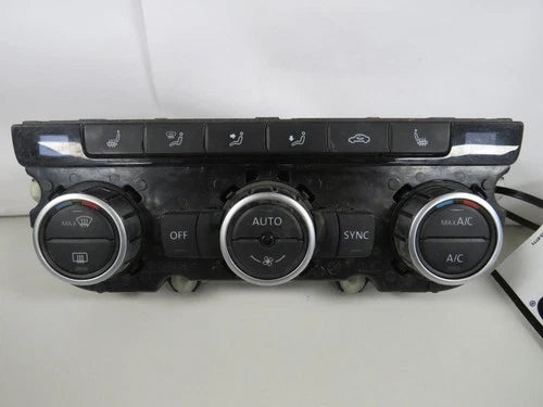 Volkswagen Passat Front Automatic HVAC Climate Control (2013–2015) – Genuine OEM