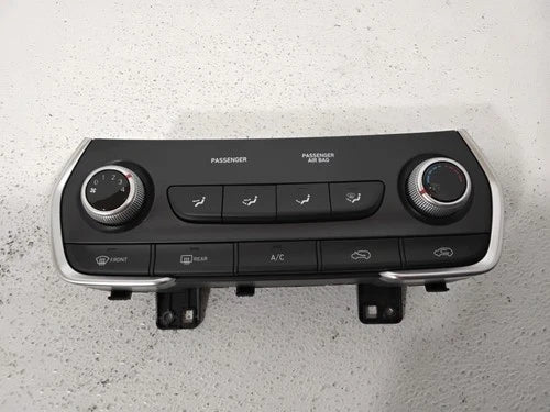 Hyundai Santa Fe HVAC Climate Control Unit (2019) – Genuine OEM