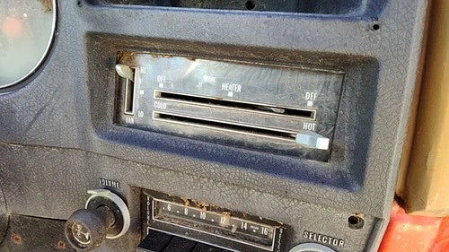 Silverado K10 Temperature Control Module In Dash Heater A/C Head Unit (1973–1974) – Genuine OEM