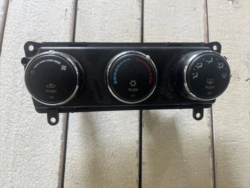 Dodge Nitro HVAC Climate Control Switch Module Unit (2007–2009) – Genuine OEM | Ref SKU-6272