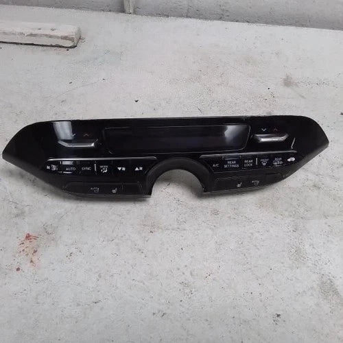 Acura MDX Front 3 Zone Automatic Temperature Controller (2022) – Genuine OEM