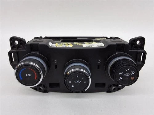 Chevy Spark HVAC Climate Control 42614205 (2017–2018) – Genuine OEM