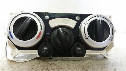 Suzuki AERIO HVAC Climate Control (2002) – Genuine OEM