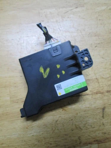 Toyota RAV4 Temperature Control Module 88650-0R011 (2010) – Genuine OEM