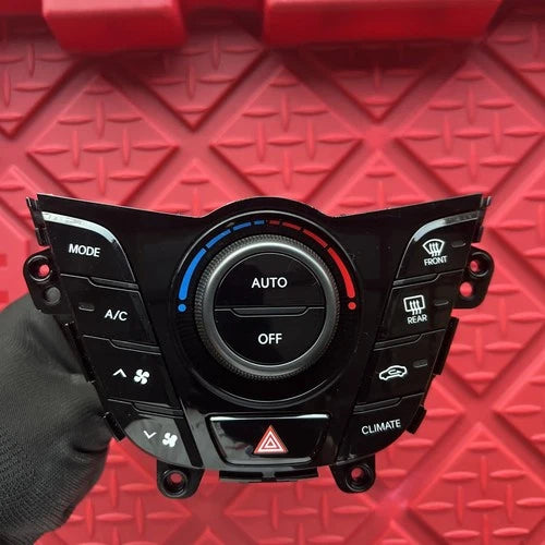Hyundai VELOSTER HVAC Climate Control 97250-2V380 (2012–2017) – Genuine OEM