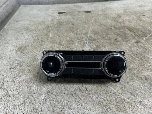 Lincoln NAVIGATOR Rear Automatic Temperature Controller (2018) – Genuine OEM