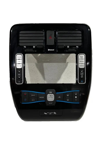 Leaf Center Screen Bezel HVAC Climate Control 27500 3NH0C (2013–2017) – Genuine OEM