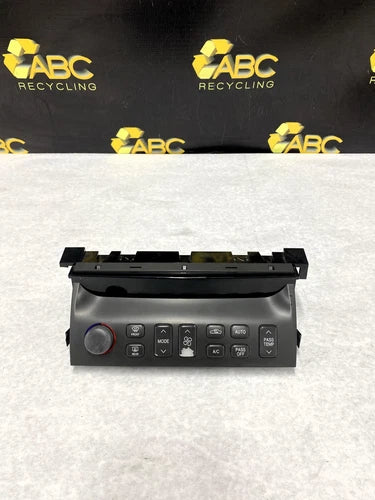 Cadillac Deville Front Climate Control Assembly (2000–2005) – Genuine OEM