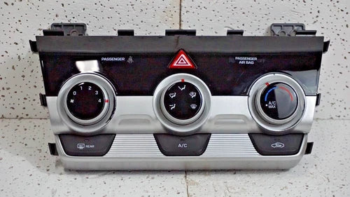 Hyundai Elantra Sedan, Temperature Control (2019–2020) – Genuine OEM