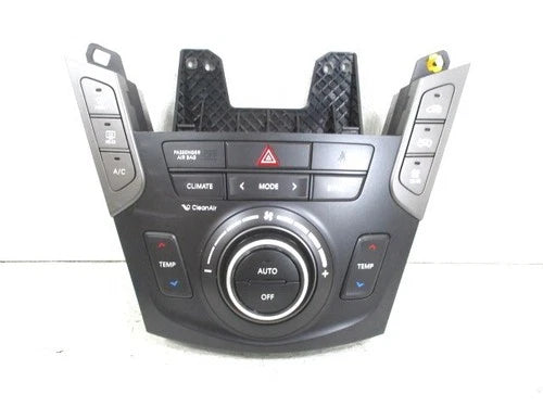 Hyundai Santa Fe Front Auto Dual Climate Control (2017–2019) – Genuine OEM