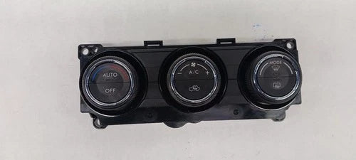 Subaru Forester HVAC Climate Control Automatic (2014–2015) – Genuine OEM