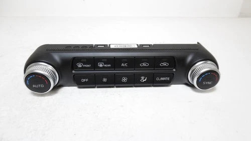 Kia Stinger Auto Dual Climate HVAC Climate Control (2018–2023) – Genuine OEM