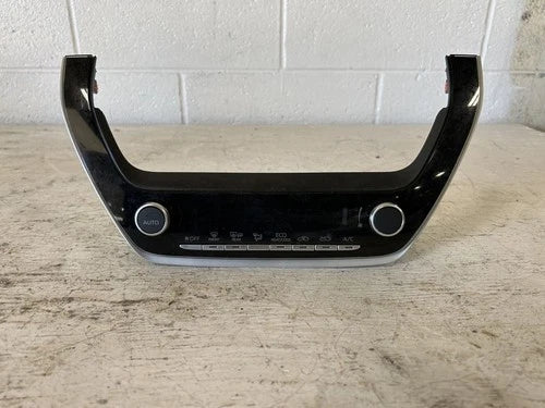 Toyota COROLLA Automatic Temperature Controller (2025) – Genuine OEM