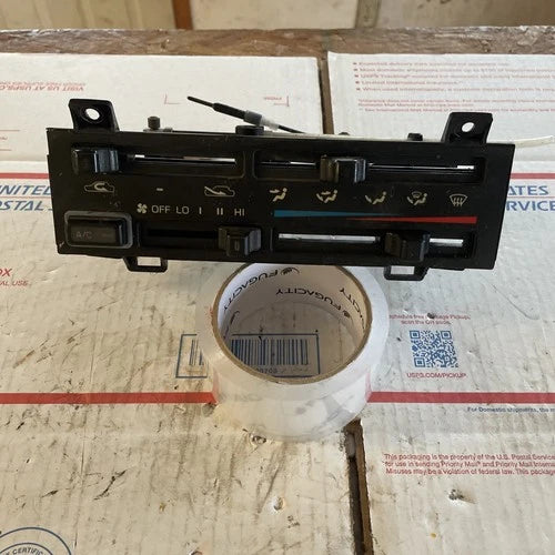 Toyota Camry Front Manual HVAC Climate Control Switch (1987–1991) – HVAC Replacement Part