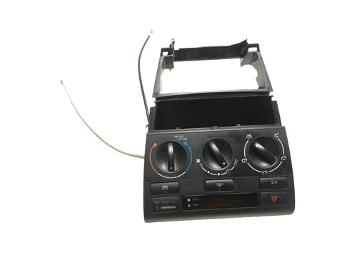 Toyota Corolla Matrix HVAC Climate Control (2007) – Genuine OEM