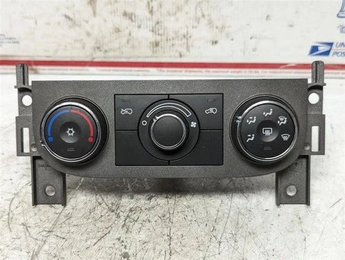 Chevrolet HHR HVAC Climate Control (2007–2010) – Genuine OEM