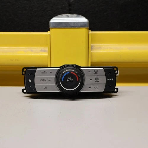 Hyundai Genesis Coupe HVAC Climate Control Unit (2010–2012) – Genuine OEM
